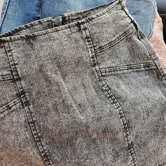 Pacsun Nollie black denim skirt Size Small NWT - Picture 3 of 7